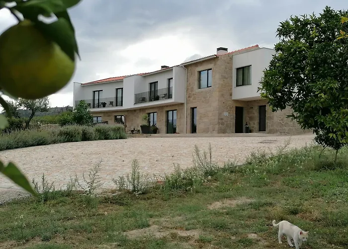 Carvalhal Redondo - Farm House